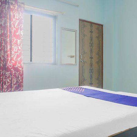 Spot On 79676 Hote Kinara Lodging And Restaurant Daund Exterior photo